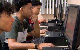 Escola da CMM abre vagas para Informática Básica e Avançada