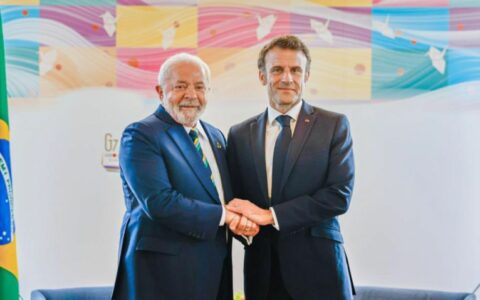 Lula e Macron se reúnem neste mês em cúpula sobre pacto financeiro