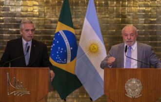 Lula recebe presidente da Argentina nesta segunda-feira (26)