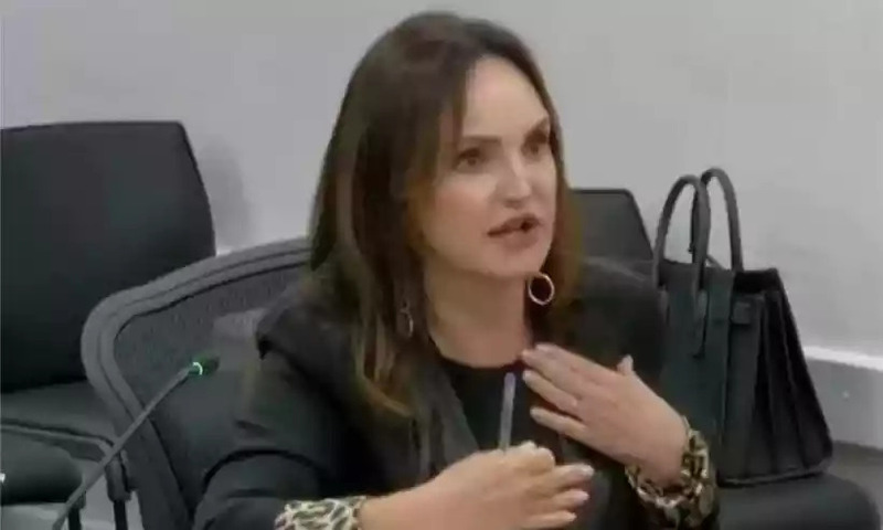 A procuradora Carla Fleury de Souza, do Ministério Público de Goiás, criticou o salário de promotores e disse que o valor é incompatível com o 'custo de vida'