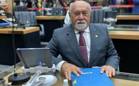 Aos 77 anos, 'Belão' desiste de aposentadoria e vai para Suframa