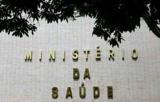 Brasil registra 49 casos de febre maculosa em 2023, com seis mortes