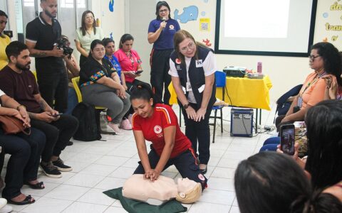 Prefeitura realiza curso de primeiros socorros em escola pública de Manaus