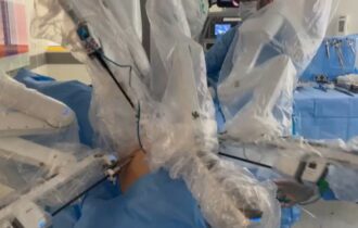Pacientes de Manaus podem fazer cirurgias robóticas em SP