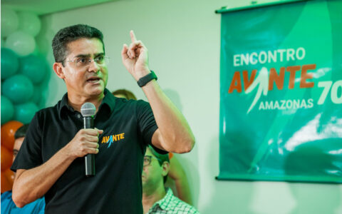 Em busca de sobrevivência, MDB e PDT flertam com David e miram 2024