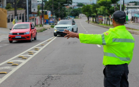 Trânsito de Manaus recebe reforço para o Enem neste domingo (10)