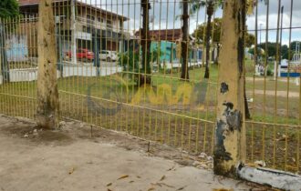 Criminosos quebram muro do CSU para cobrar até R$ 30 por estacionamento