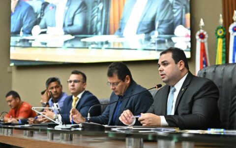 Roberto Cidade cobra DNIT sobre cronograma de recuperação das pontes na BR-319