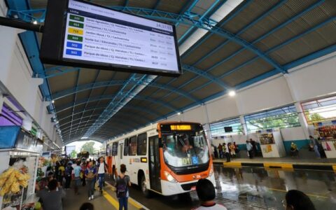 Depredações em terminais de ônibus custam à prefeitura R$ 192 mil por ano