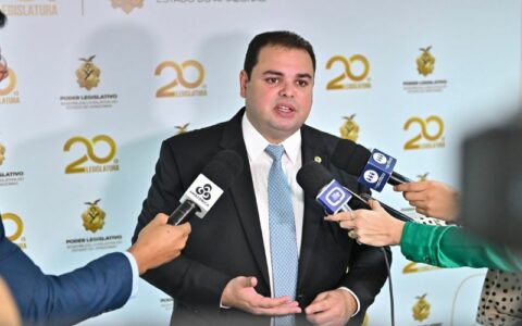 Leis de Roberto Cidade ampliam atenção para pacientes com doenças rara