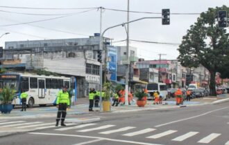 Prefeitura firma parceria para intensificar sinalização em Manaus