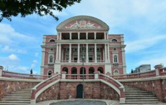 Programação de espetáculos no Teatro Amazonas inicia dia 16