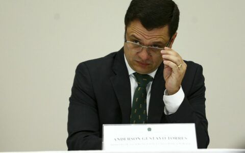 Torres vai recorrer ao STF para não devolver salários aos cofres públicos