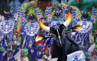 Caprichoso exalta a luta indígena e quilombola na segunda noite de festival