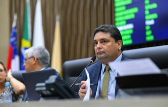 Caio André tentará reeleição, mas não descarta ser candidato a vice-prefeito