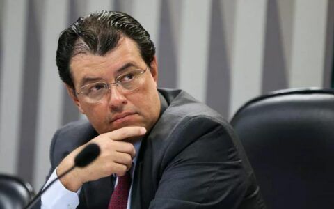 Eduardo Braga anuncia que será relator da reforma tributária no Senado