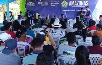 Agricultores de Manacapuru recebem mais de R$ 1,5 milhão em investimentos