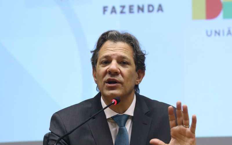 Se Nubank aderir ‘Desenrola’, 2,5milhões de brasileiros terão nome limpo