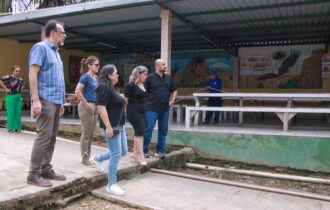 Comitiva do TCU visita espaço de acolhimento de venezuelanos em Manaus