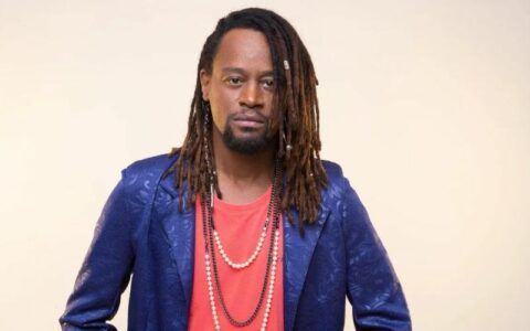 Toni Garrido faz show neste sábado (15) na casa de praia Zezinho Corrêa