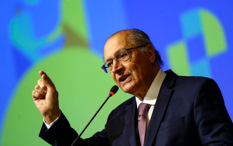 ‘Inconcebível’, diz Alckmin sobre ataque a civis em Gaza