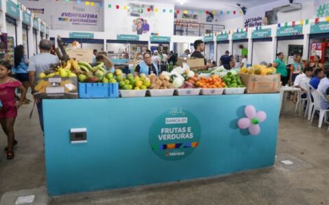Revitalizado, mercado Carneiro da Mota é entregue à população da zona Sul