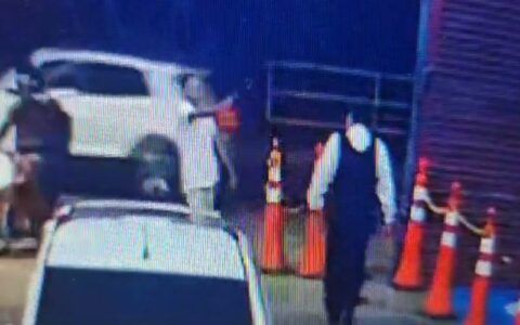 Vídeo mostra o momento em que vigilante do shopping Manauara é baleado