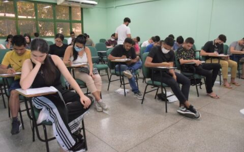 UEA divulga mais de 5 mil vagas no Vestibular e SIS 2023
