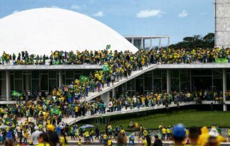 Dia dos atos golpistas em Brasília vira data comemorativa em Porto Alegre