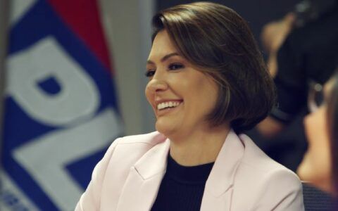 Em evento do PL, Michelle Bolsonaro diz que lançará linha própria de joias