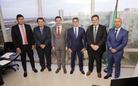 Eduardo e David anunciam R$ 70 mi para obras em áreas de risco em Manaus