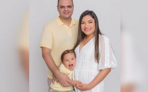 Grávida do 2º filho, Joana Darc diz que criança não será sustentada pelo povo