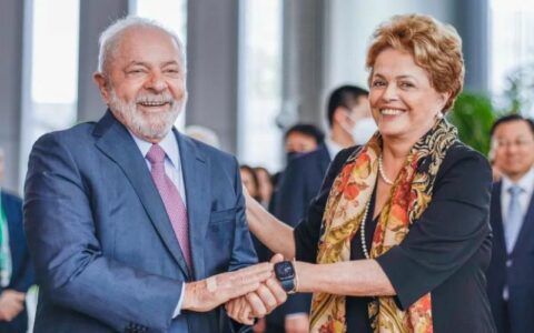 Lula quer reparação para Dilma após arquivamento das 'pedaladas fiscais'