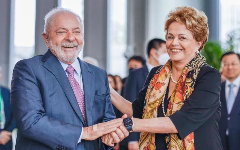 Lula quer reparação para Dilma após arquivamento das ‘pedaladas fiscais’