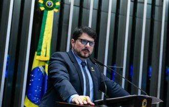 Marcos do Val acusa STF de 'censura prévia inconstitucional'