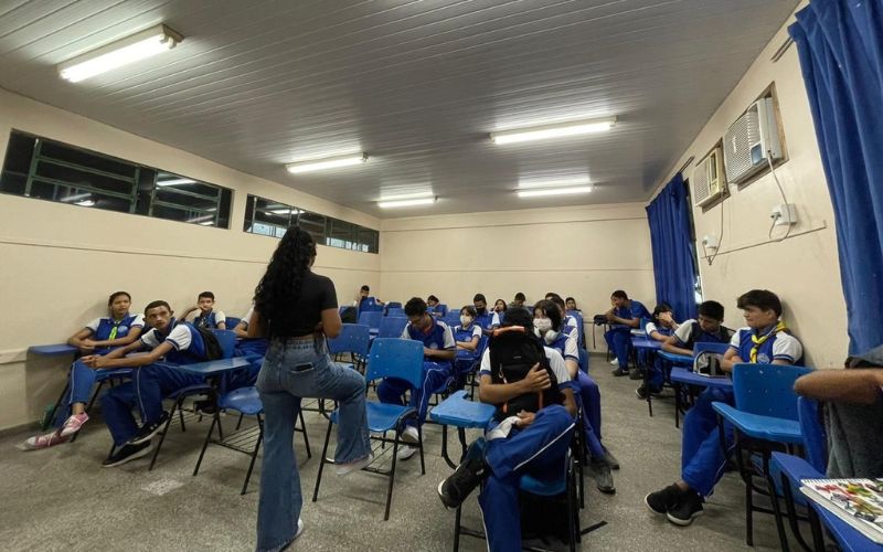 Projeto leva atendimento psicológico gratuito para escolas em Manaus
