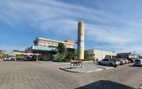 Jovem é morto e mãe é baleada ao tentar protegê-lo em Manaus