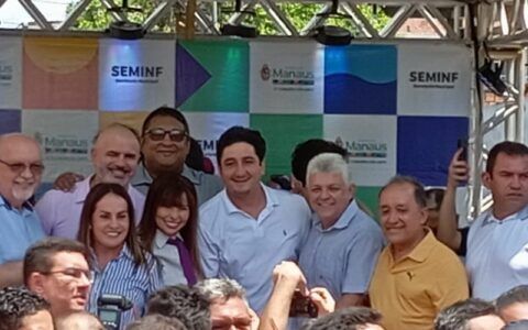 Reizo reaparece em busca de mídia em evento da Prefeitura de Manaus