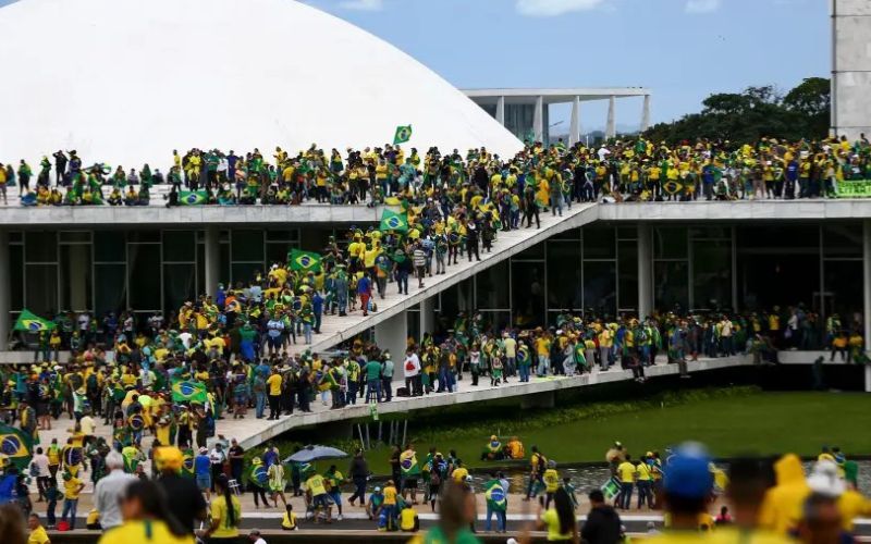 Lula volta a negar indulto de Natal aos presos por atos antidemocráticos