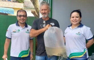 40 mil alevinos de tambaqui são entregues a piscicultores de Manacapuru