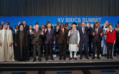 Em último dia de cúpula, Lula celebra ampliação do Brics