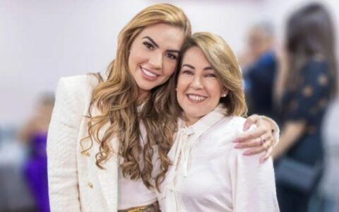 Mãe de Débora Menezes é exonerada de cargo na Aleam