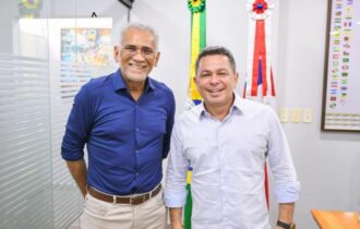 Tadeu de Souza e Radyr Gomes (Foto: Ricardo Machado / Secretaria-Geral da Vice-Governadoria)