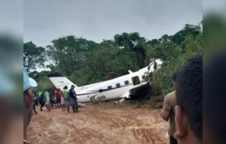 Corpos de vítimas de acidente aéreo em Barcelos chegam a Manaus hoje