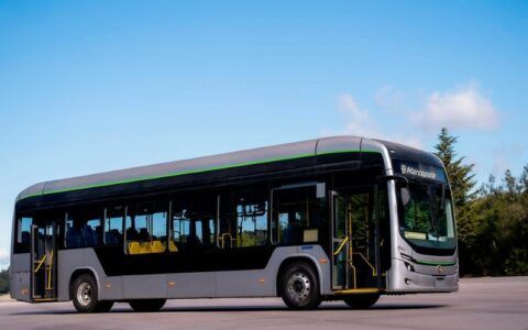 Manaus recebe primeiro ônibus 100% elétrico nesta segunda-feira (4)