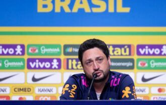 Arthur Elias é o novo técnico da Seleção Brasileira Feminina