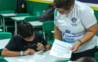 Em 2023, David Almeida aumentou R$ 5 milhões em investimentos na educação