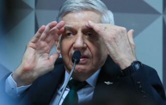 General Augusto Heleno é intimado a depor em investigação sobre Abin