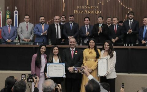 Esquerda e direita se unem para homenagear Omar Aziz na Aleam