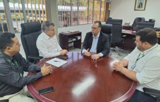 Vazante dos rios preocupa Suframa e Cieam por chegada de insumos ao AM
